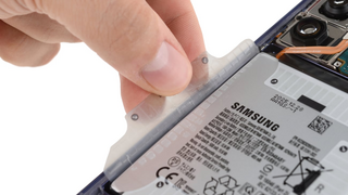 Ремонтопригодность смартфона Samsung Galaxy S26 Ultra оценили на 5 из 10