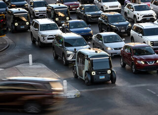 Полностью беспилотные автомобили Zoox появились ещё в двух городах США