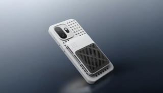 OnePlus предлагает компактное охлаждение для смартфонов Magnetic Ice Cooling Clip