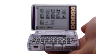 На Kickstarter вышел карманный компьютер с e-ink и клавиатурой за $185