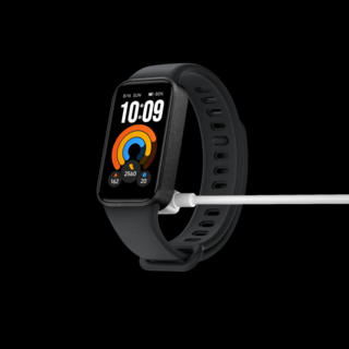 В России стартовали продажи фитнес-браслета Xiaomi Smart Band 11 Active