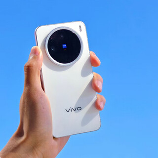 Vivo X200, X200 Pro и Pro mini во всей красе на подборке студийных фот