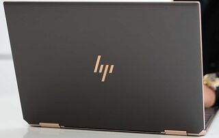 В минувшем квартале HP Inc сократила объёмы поставок ноутбуков на треть