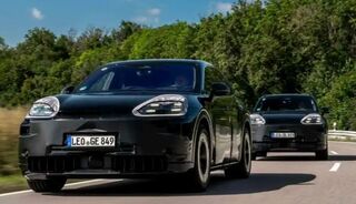 Porsche продемонстрировала прототипы электрического Cayenne, вышедшие на тесты