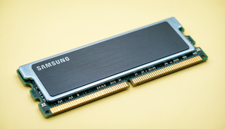 Samsung вернула лидерство на рынке DRAM, а китайская CXMT показала рекордный рост