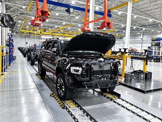 УАЗ запустил производство рамных внедорожников Sollers S9