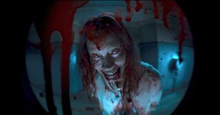 Кровавый дебютный трейлер хоррора "Восстание зловещих мертвецов"