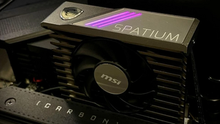 MSI готовит SSD накопитель Spatium M570 Pro PCIe 5.0 со скоростью чтения более 14 ГБ/с и огромным радиатором