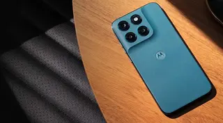 Представлен Motorola Moto G77 - защищённый середняк с AMOLED-экраном и батареей на 5200 мАч