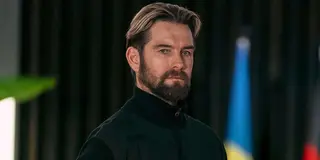 "Мне уже 50": Энтони Старр объяснил, почему не хочет играть Вескера в Resident Evil