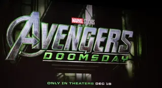 На CinemaCon показали кадры сражения Тора и Дума из новых "Мстителей"