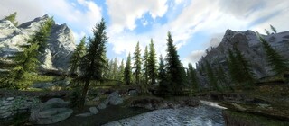 Новый мод добавил в Skyrim динамические тени от облаков