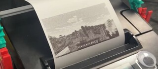 Ютубер прошел Minecraft, используя ресторанный принтер для чеков вместо монитора