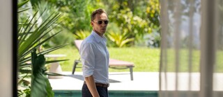 Том Хиддлстон снова шпионит в трейлере "Ночного администратора"