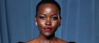 Илон Маск прочитал слух о кастинге Лупиты Нионго в качестве Елены Троянской в "Одиссеи" и обвинил Кристофера Нолана в потере профессиональной честности