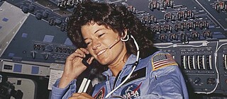 Ученые считают, что колонизация под угрозой – человечество не готово к размножению в космосе