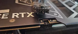 Новые проблемы NVIDIA: 16-контактные разъёмы плавятся даже на RTX 5080 