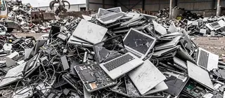 Компания уничтожит MacBook Pro на 300 тысяч долларов в разгар кризиса ОЗУ вместо того, чтобы отдать их уволенным сотрудникам