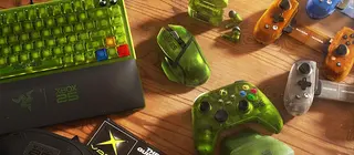Xbox вернула культовый прозрачный зелёный дизайн: к 25-летию показали новую коллекцию