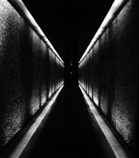 Темные обои: помещение, перспектива, тоннель, чб