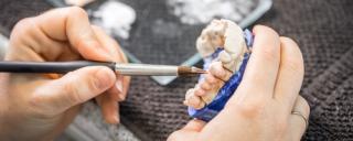 Восстановление и реставрация зубов в стоматологической клинике «Зубастик»