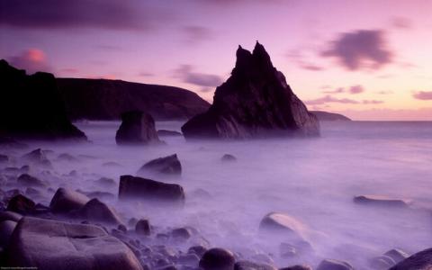 Обои 2024-06-15 №15494